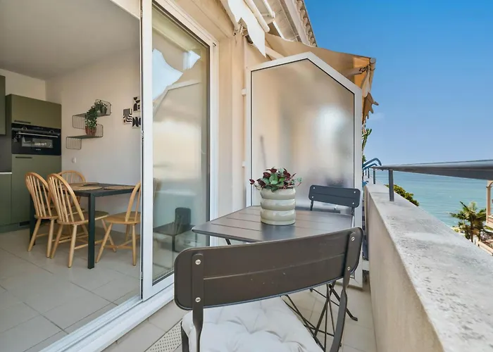 Διαμέρισμα Queen Garden V, 2 Pieces Centre Ville, Ac, Vue Μεντόν