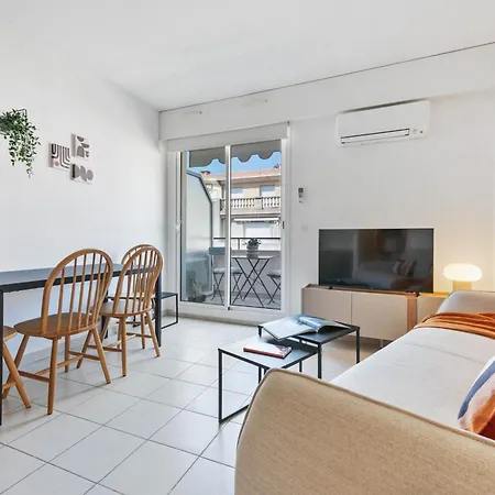 Queen Garden V, 2 Pièces Centre Ville, Ac, Vue Appartement Menton