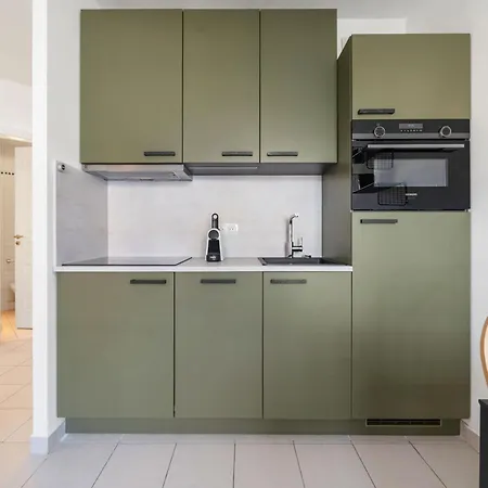 Queen Garden V, 2 Pieces Centre Ville, Ac, Vue Menton