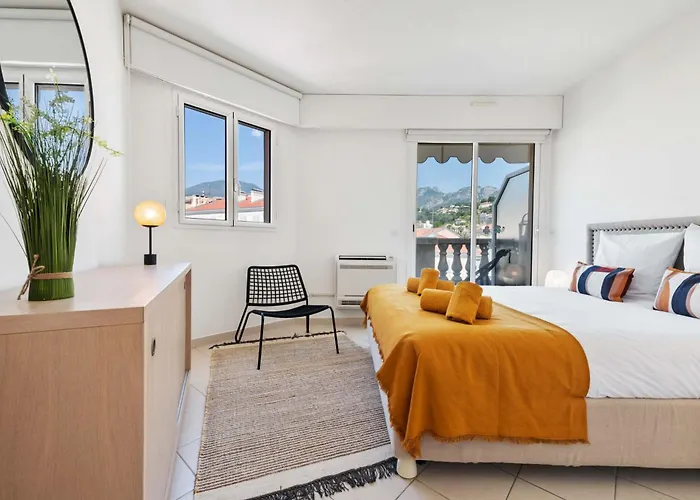 Queen Garden V, 2 Pieces Centre Ville, Ac, Vue